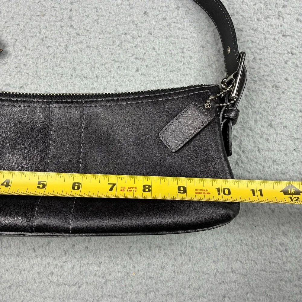 Vintage Coach Hamptons Demi 7461 Black Leather Baguette Shoulder Bag Y2K